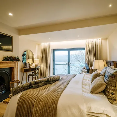 Ridge House Holiday home *