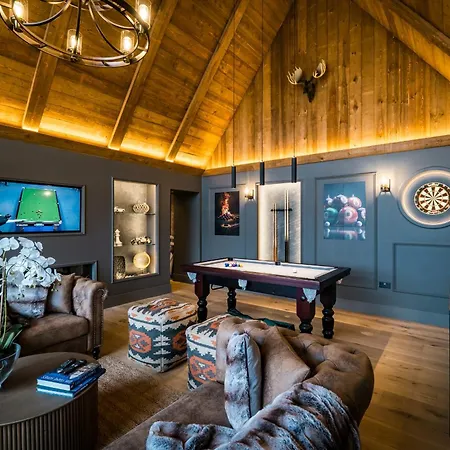Ridge House Holiday home *