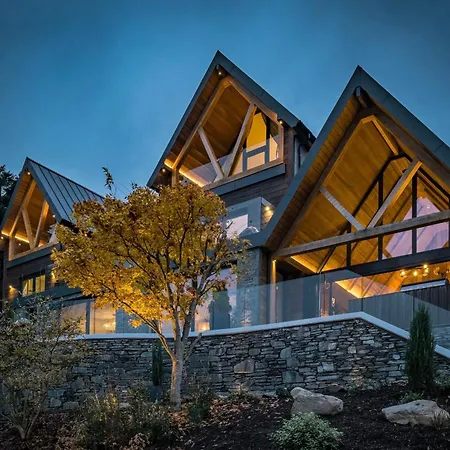 Ridge House Holiday home